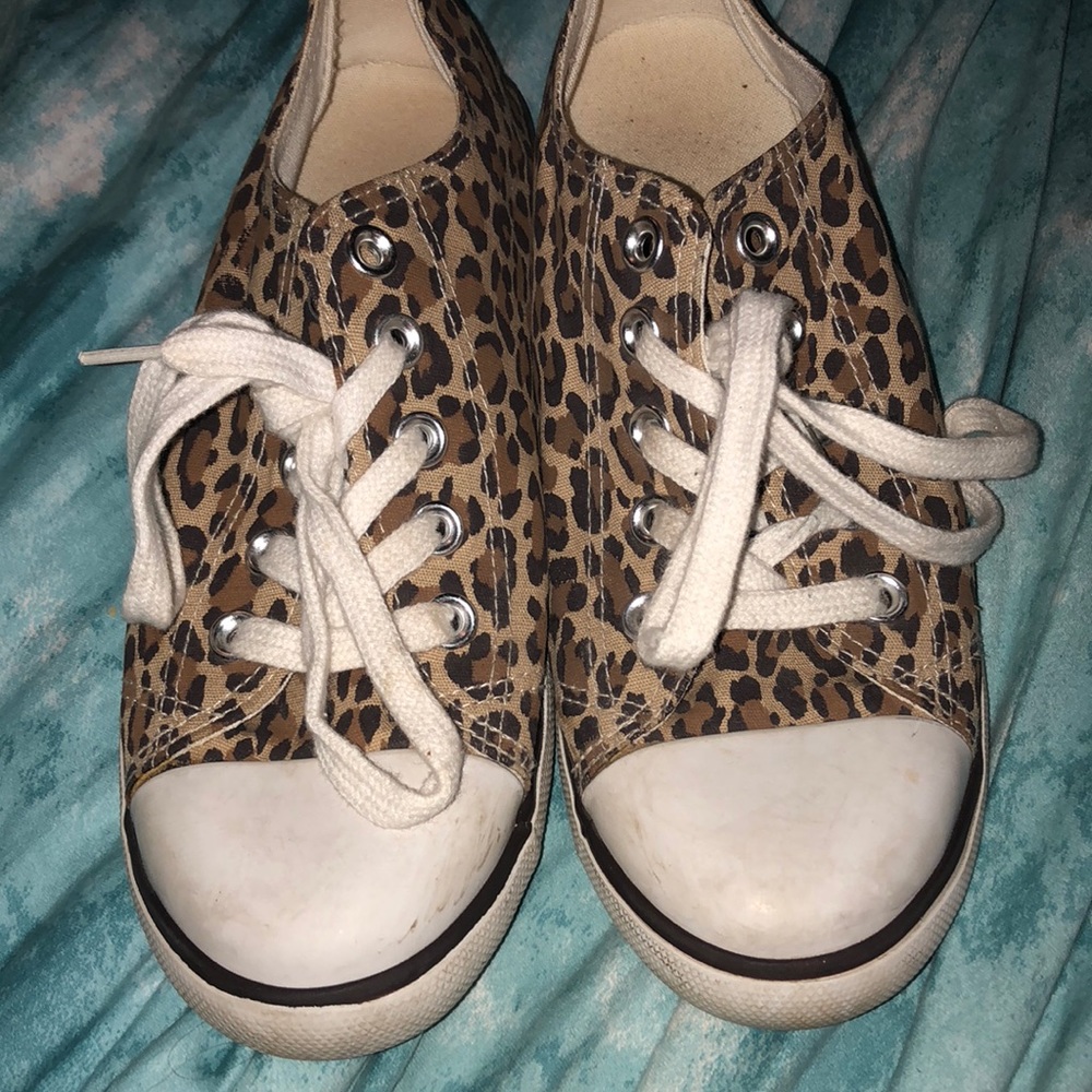 Cheetah print Aeropostale shoes